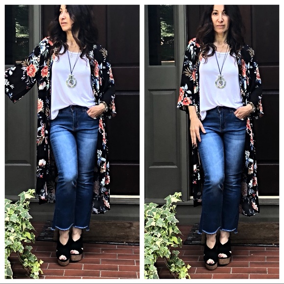 ✨LAST ONE SALE✨Floral long kimono duster - Picture 3 of 8